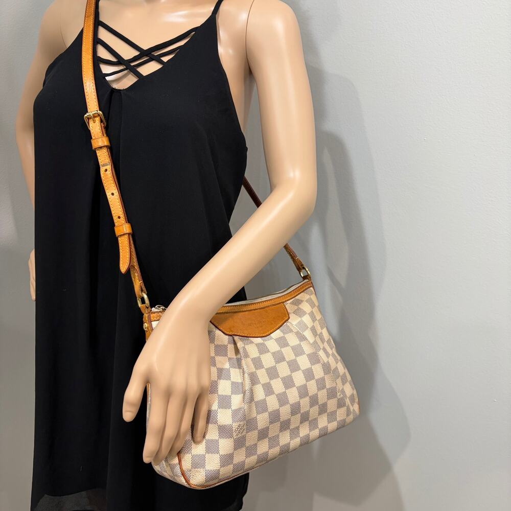 #3203 LOUIS VUITTON Damier Ebene Siracusa PM